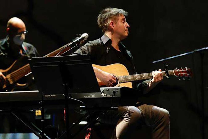 Olatz Salvador, Mikel Urdangarin eta Xamanak ‘Ostera Bizi Bizian’ kontzertuan